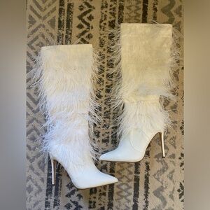 Elegant White Feathered Women's Boots